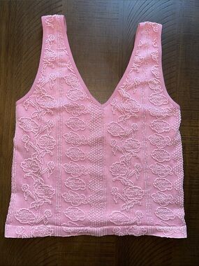 Pink Floral Textured Knit Tank Top